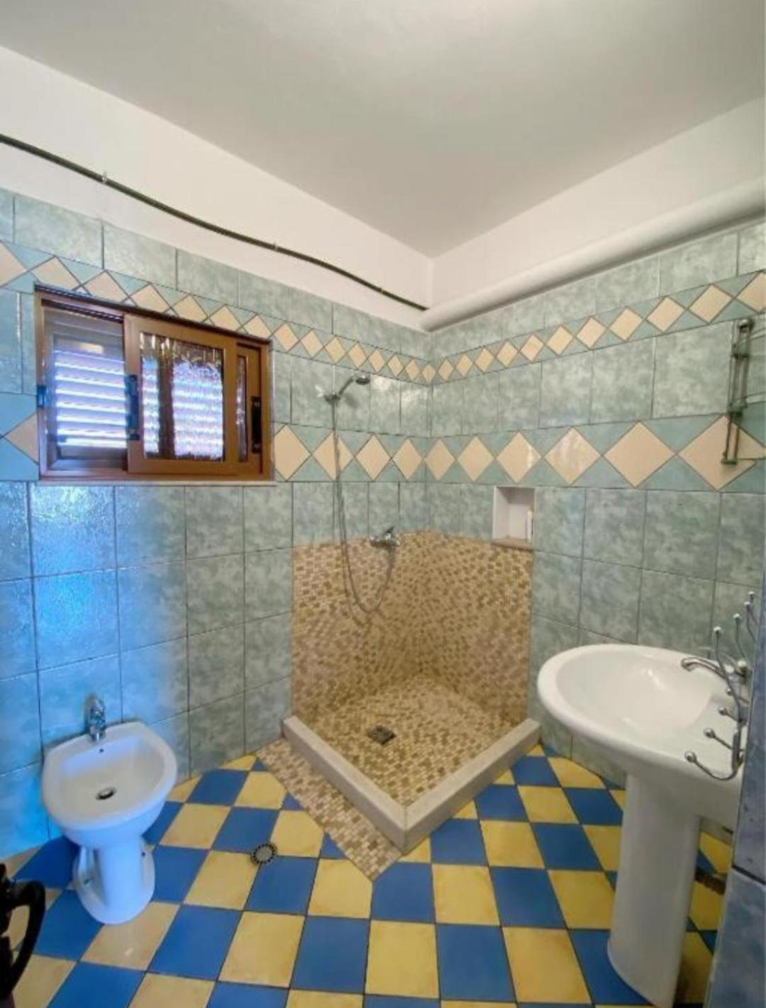 Arlind'S Apartaments Vlore Exterior photo